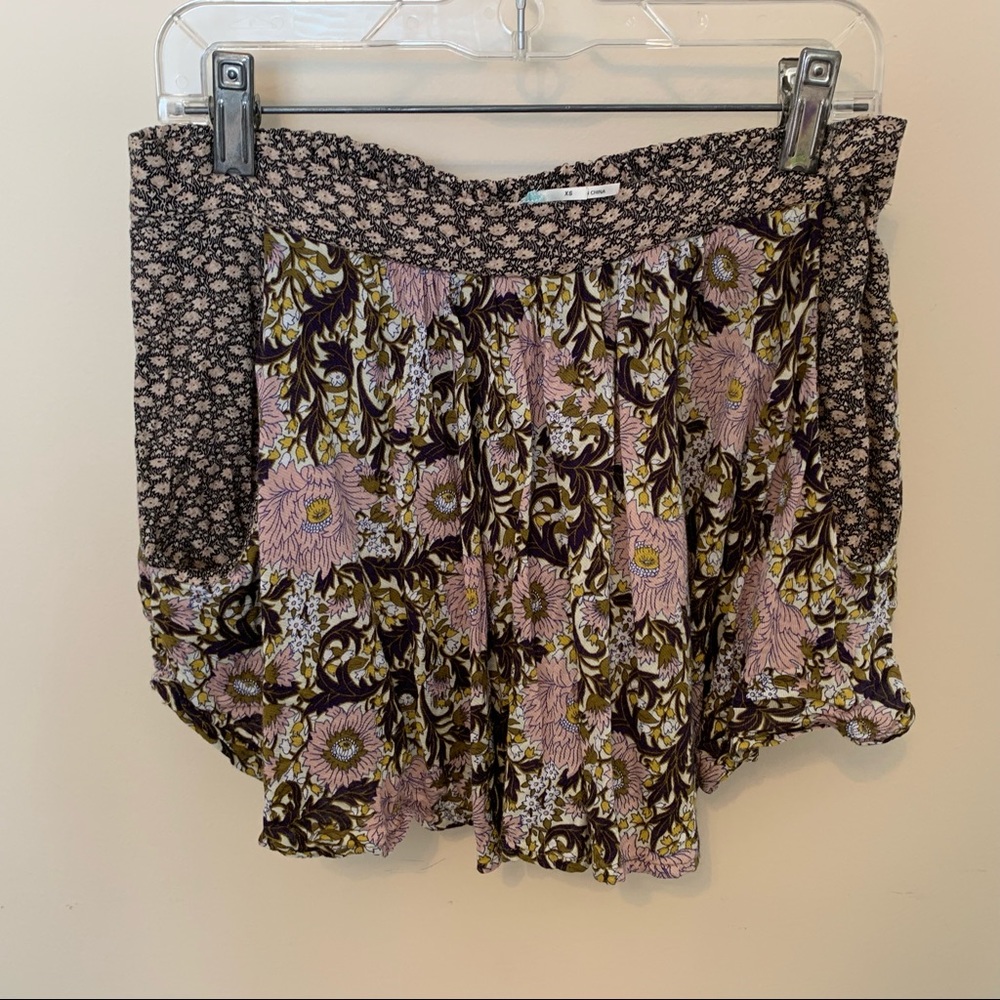 Kimchi Blue Mini Skort Elastic Waist Floral Rayon